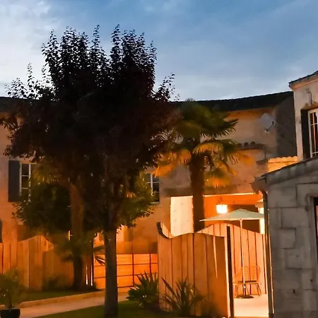 Domaine De L'angelique - Loft Avec Privatif - Marais Poitevin Entre Niort Et La Rochelle Arçais